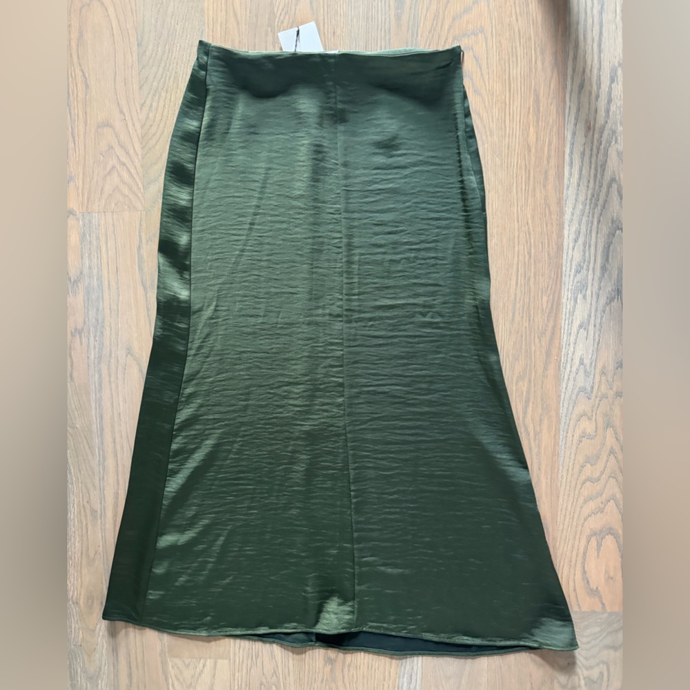 Zara Olive Midi Skirt